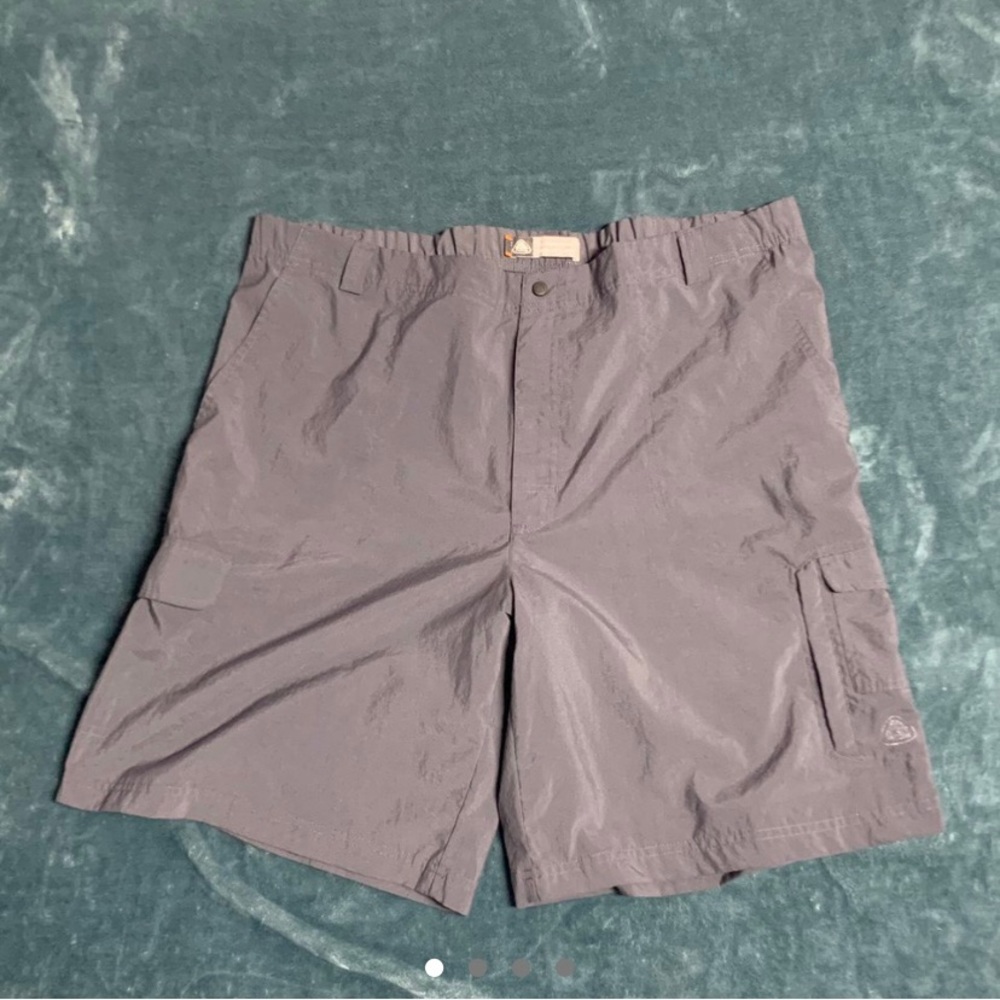 ❤️‍🔥 90s-2000s Vintage Grey ACG Nike Shorts ❤️‍🔥